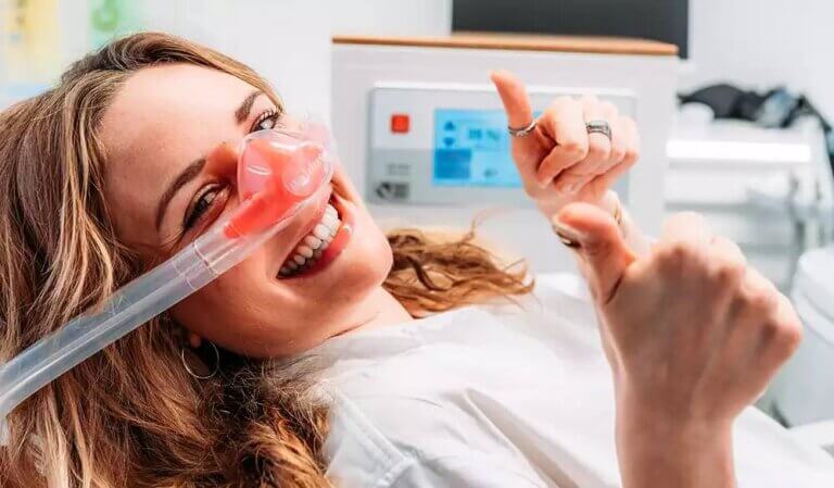 Nitrous oxide laughing gas sedation Toronto